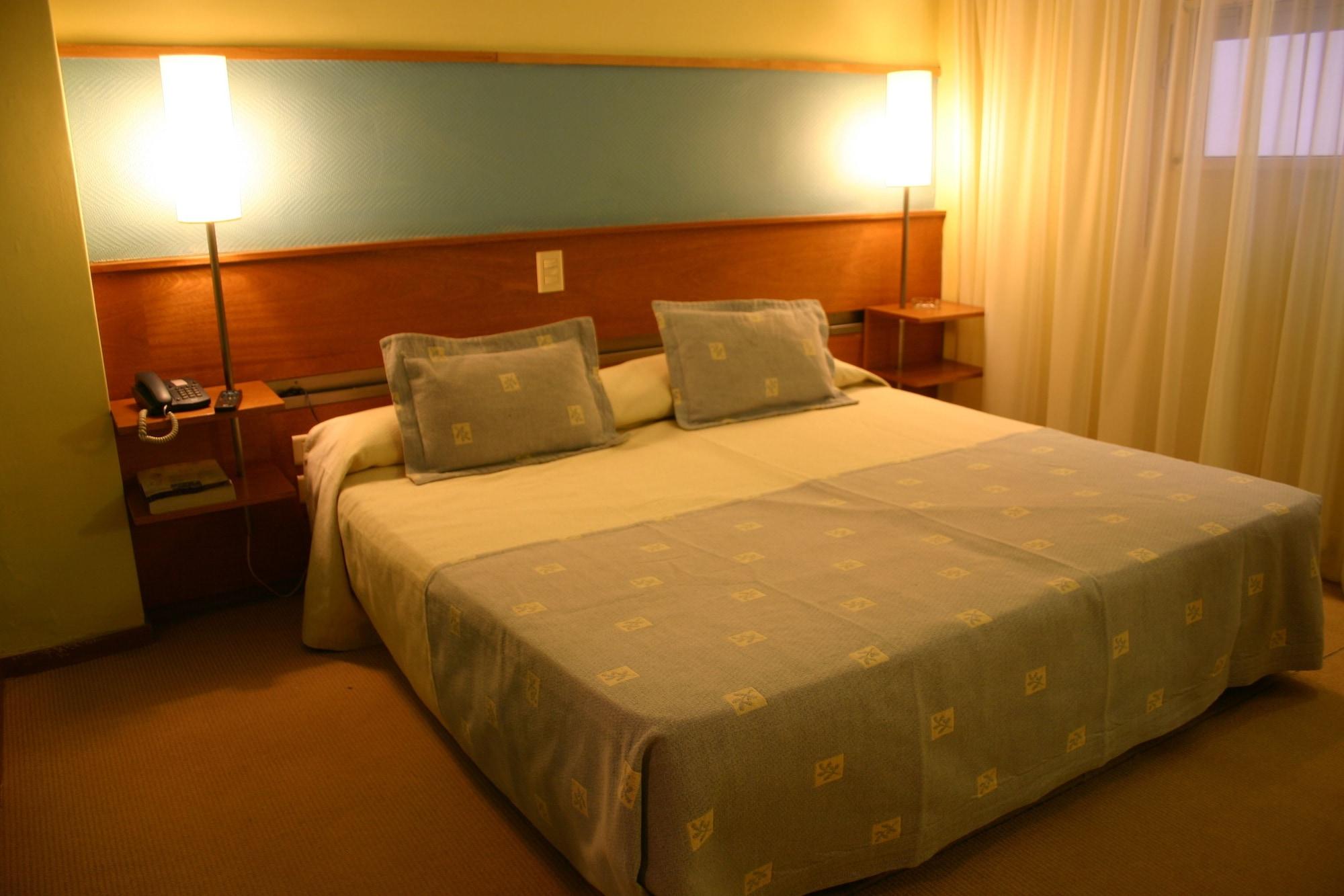 Hotel Cordon Del Plata メンドーサ エクステリア 写真