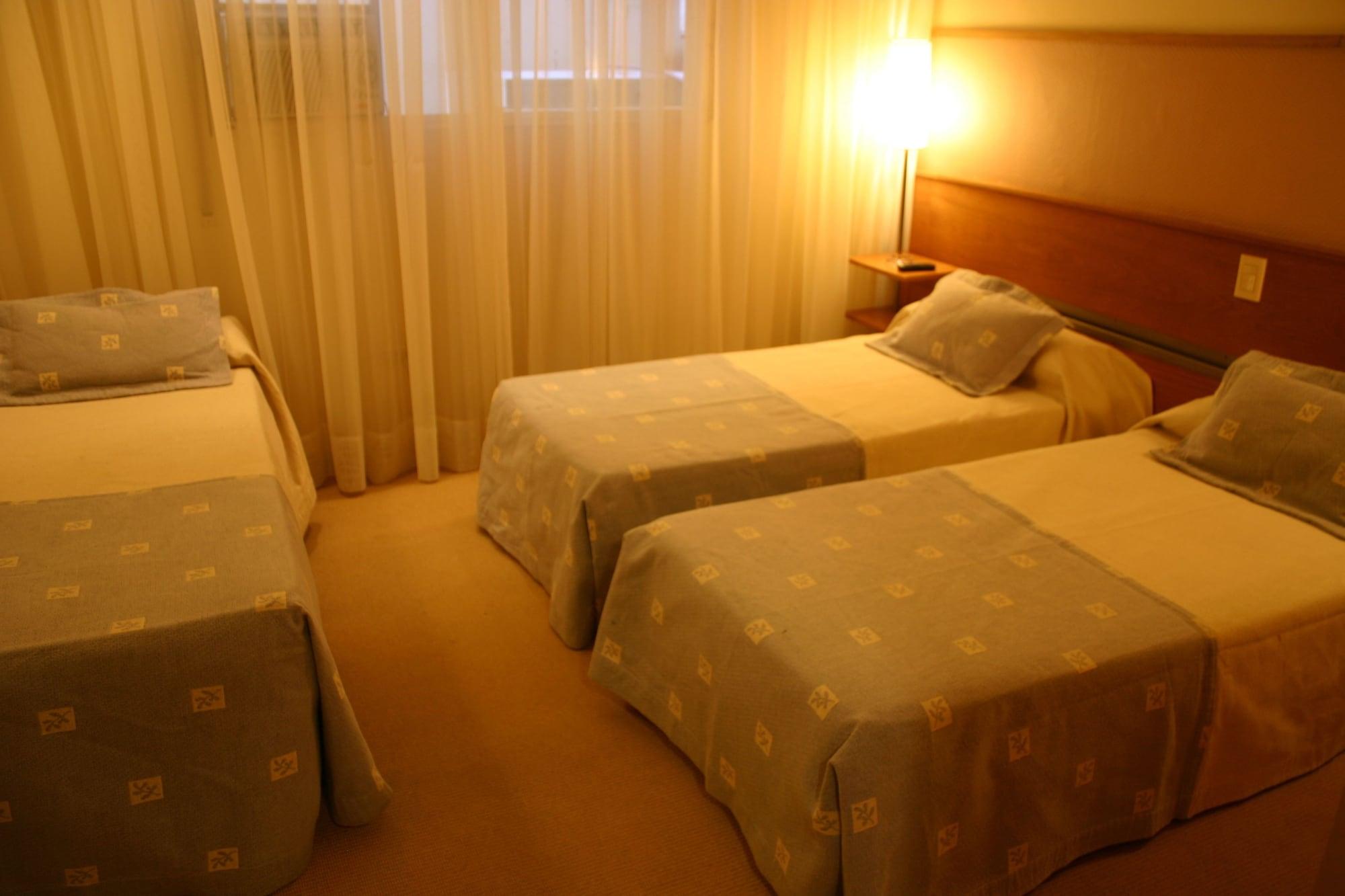 Hotel Cordon Del Plata メンドーサ エクステリア 写真